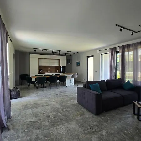 Cadaques, Private Pool With Heating And Salt Water *